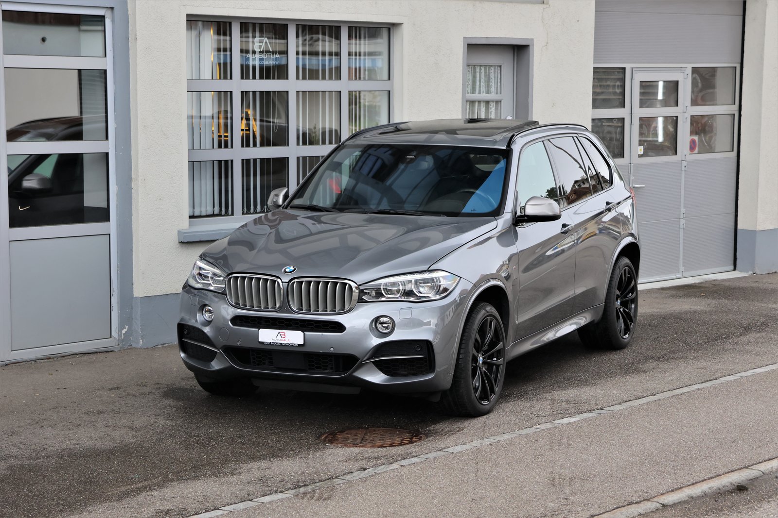 BMW X5 M50d Steptronic (CH) 7 Plätzer + 3.5T AHK