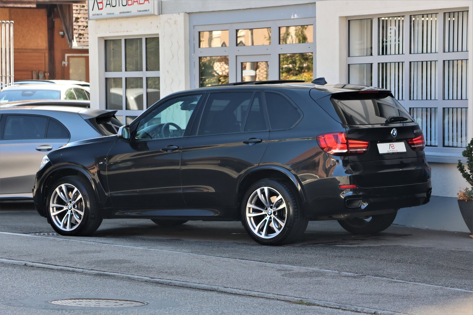 BMW X5 M50d Steptronic (CH) + 3.5T AHK, Diesel, Occasion / Gebraucht, Automatik - 5
