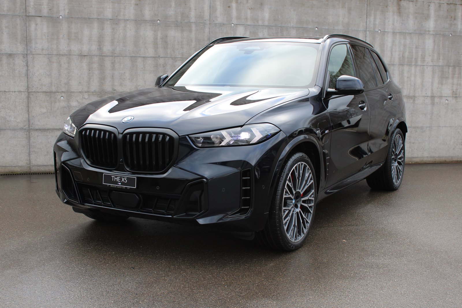 BMW X5 xDr 50e M Sport Pro, Plug-in-Hybrid Petrol/Electric, New car, Automatic - 2