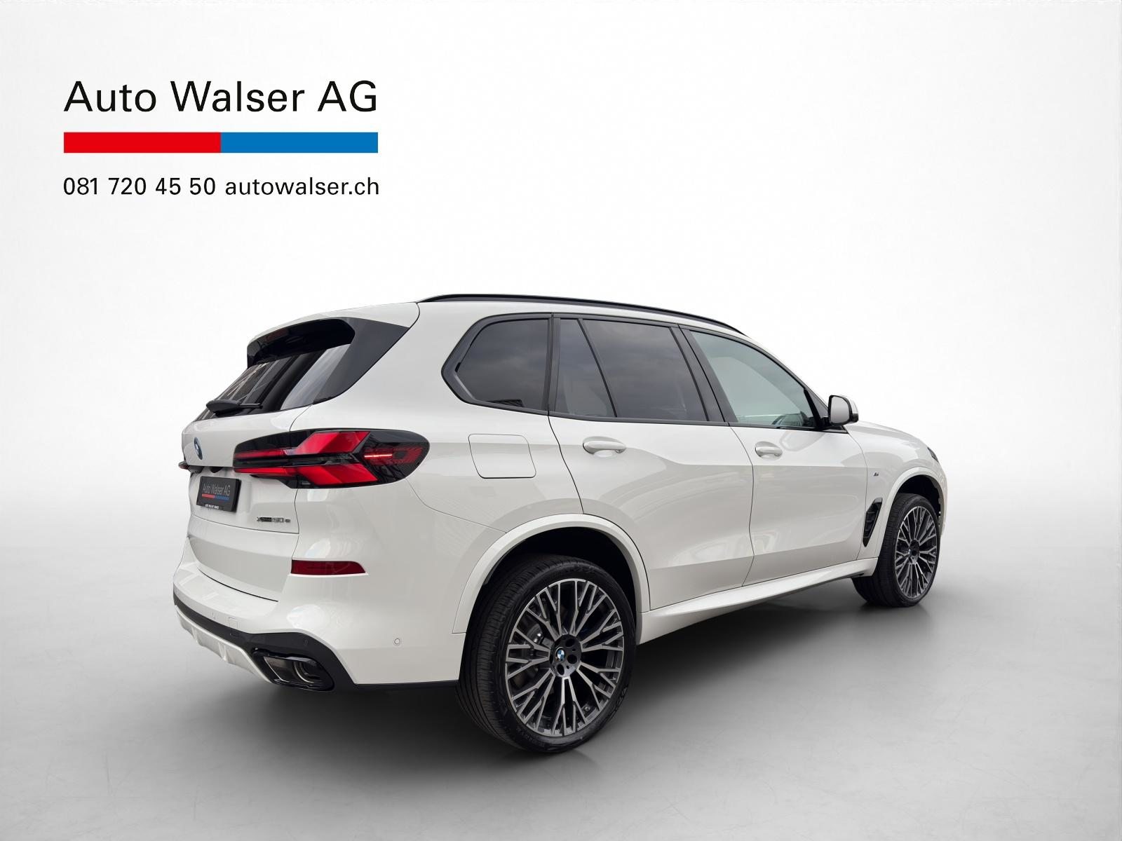 BMW X5 50e xDrive SAG, Plug-in-Hybrid Benzina/Elettrica, Auto nuove, Automatico - 5