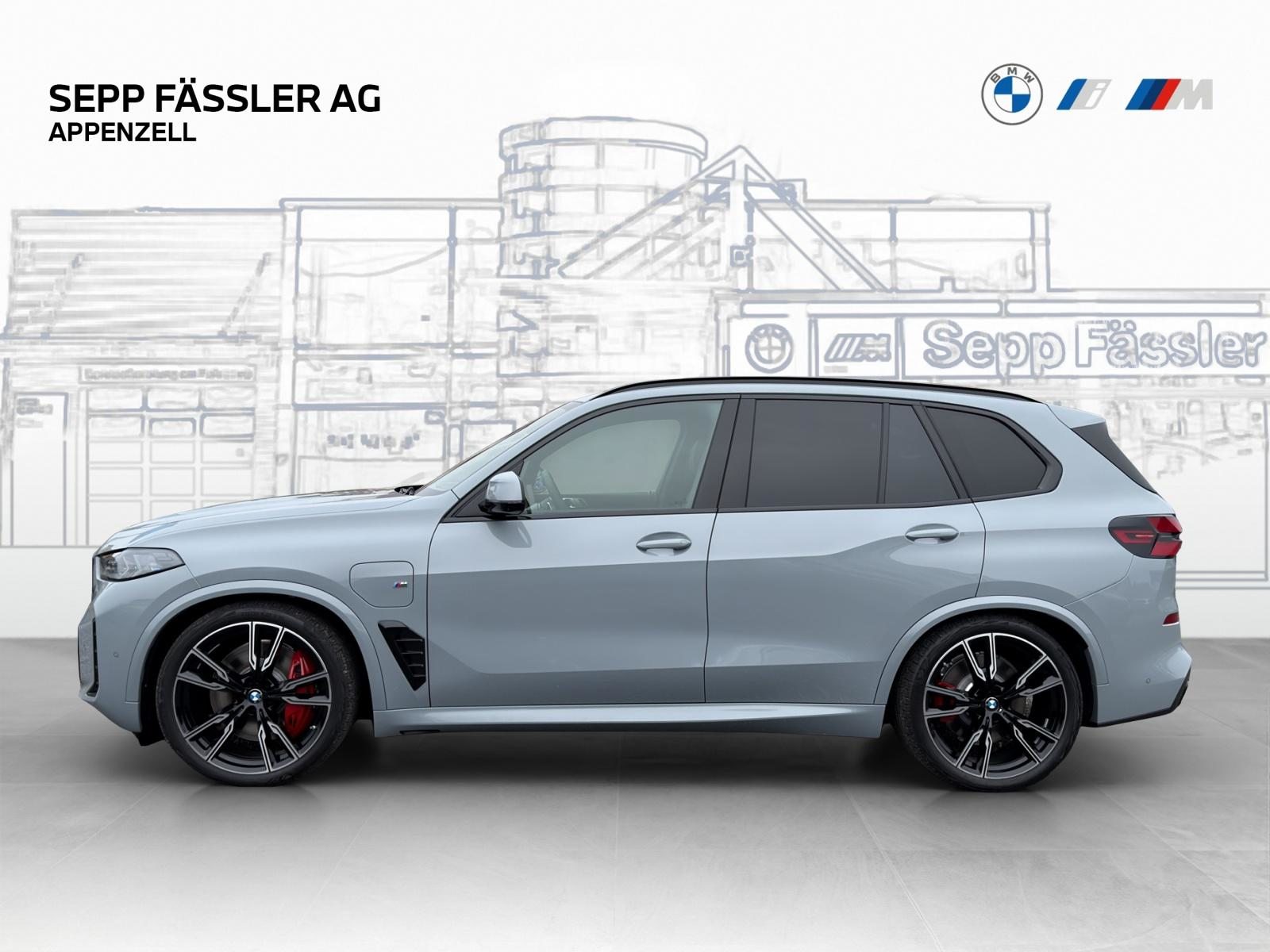 BMW X5 xDrive 50e M Sport Pro, Plug-in-Hybrid Benzina/Elettrica, Auto nuove, Automatico - 2