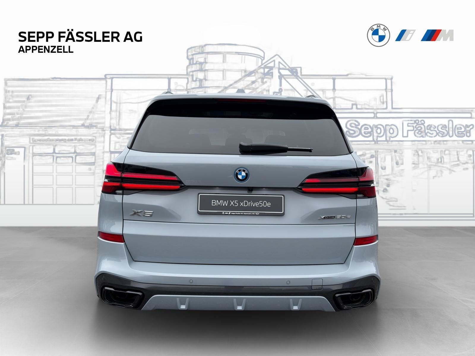 BMW X5 xDrive 50e M Sport Pro, Plug-in-Hybrid Benzina/Elettrica, Auto nuove, Automatico - 4