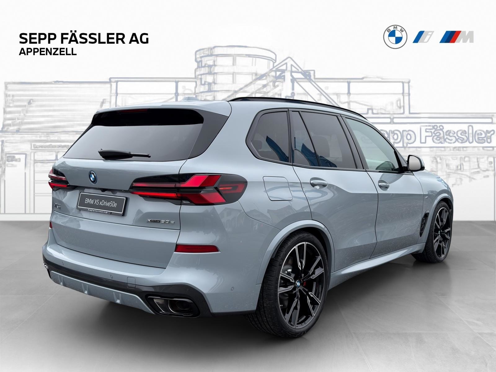 BMW X5 xDrive 50e M Sport Pro, Plug-in-Hybrid Benzina/Elettrica, Auto nuove, Automatico - 5