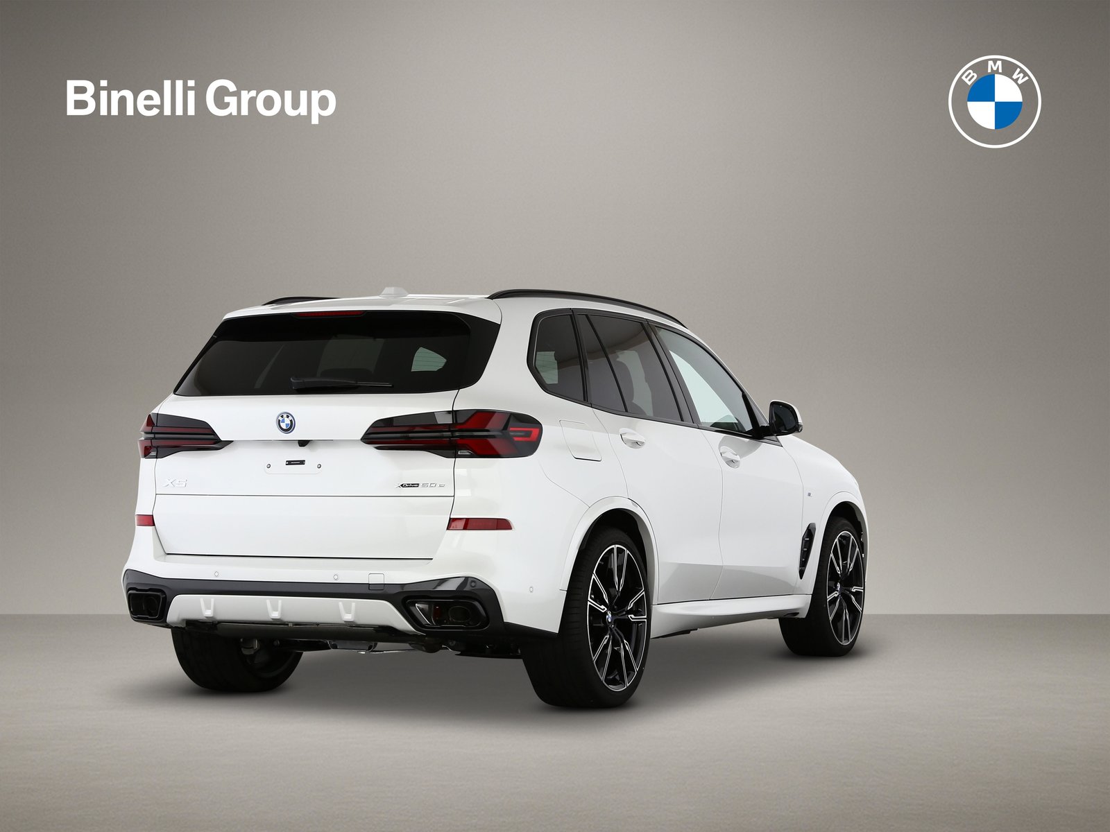 BMW X5 50e SAG, Plug-in-Hybrid Benzina/Elettrica, Auto nuove, Automatico - 2