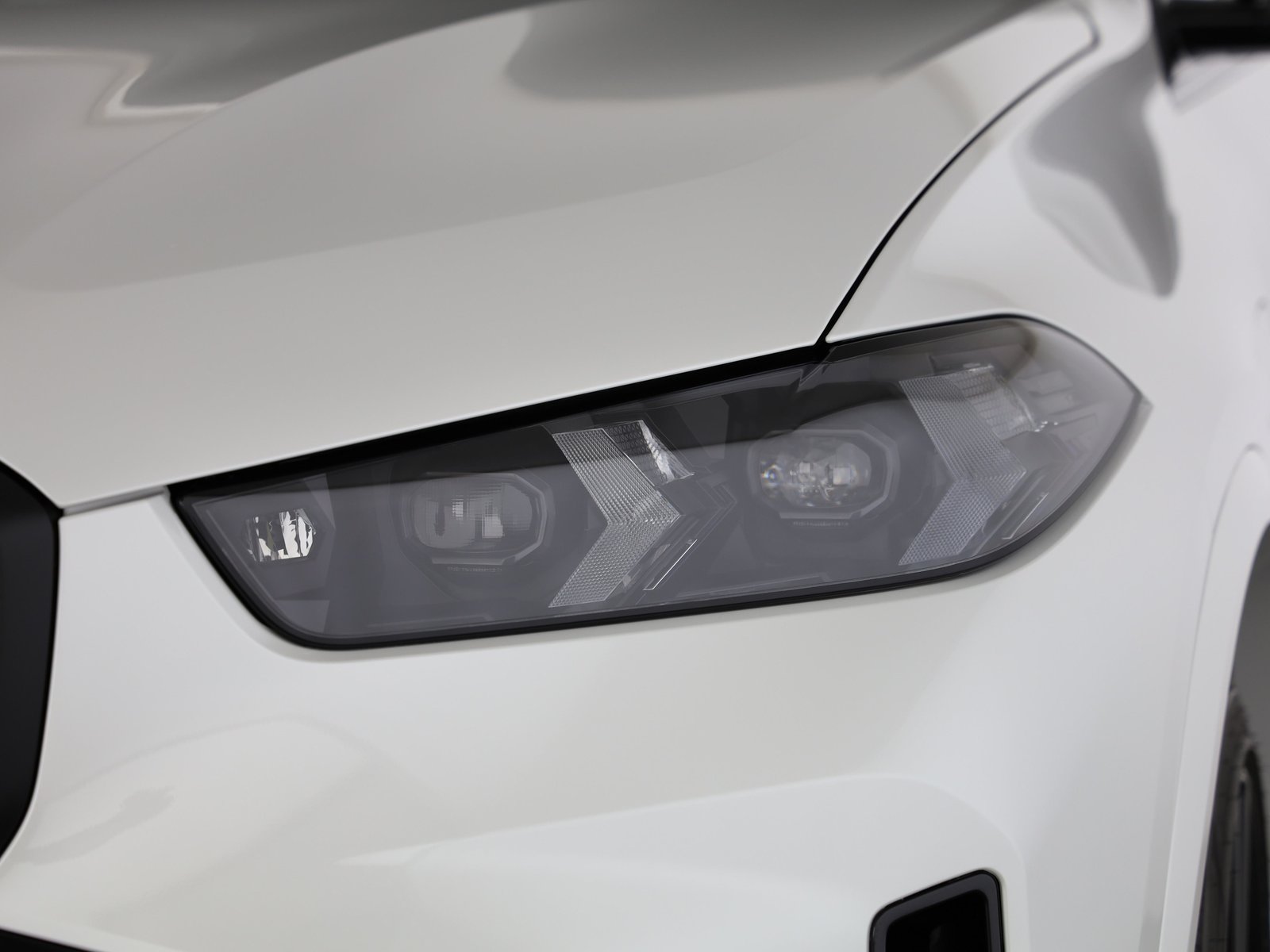 BMW X5 50e SAG, Plug-in-Hybrid Benzina/Elettrica, Auto nuove, Automatico - 6