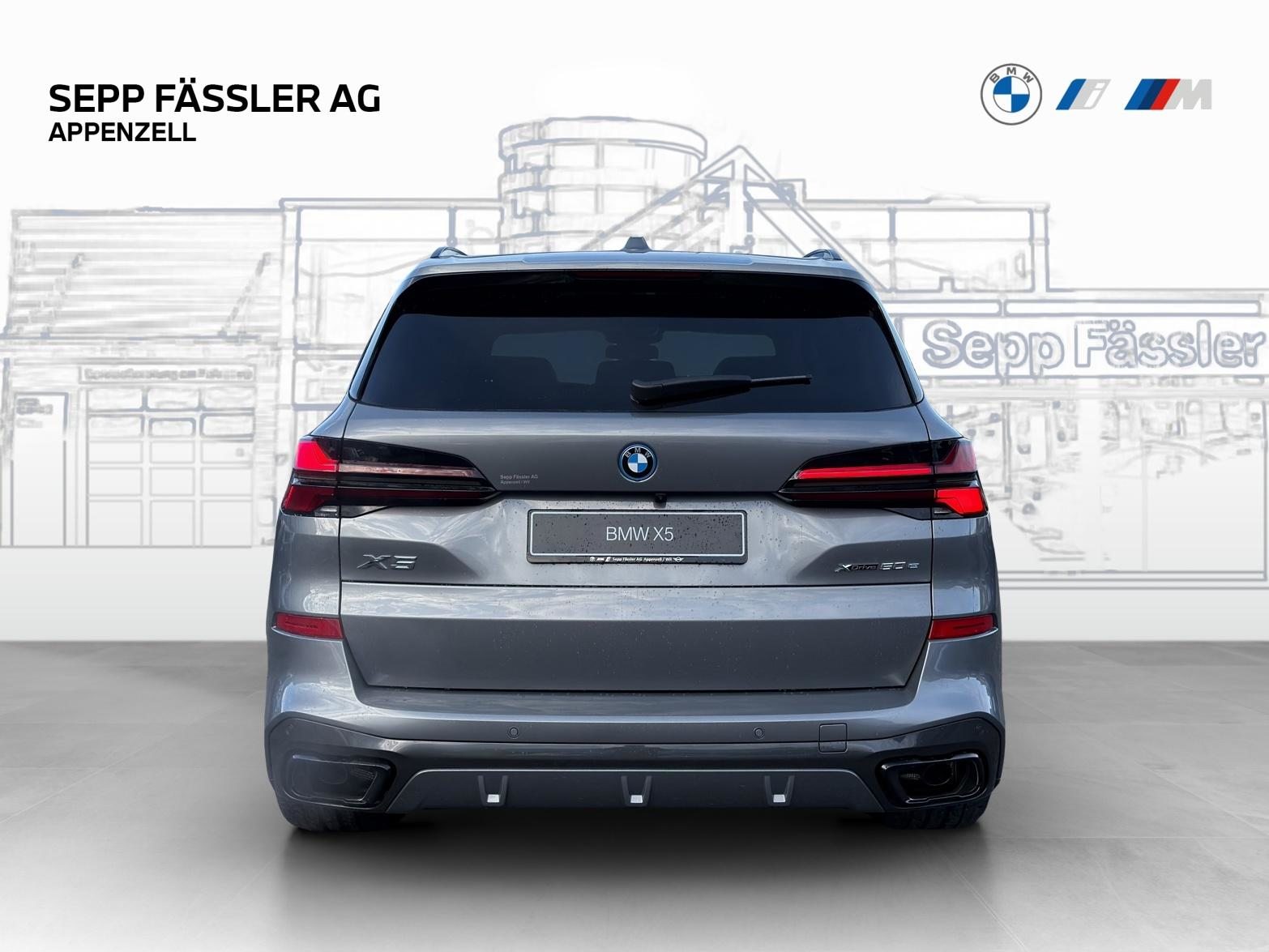 BMW X5 50e xDrive SAG, Plug-in-Hybrid Benzina/Elettrica, Auto nuove, Automatico - 4