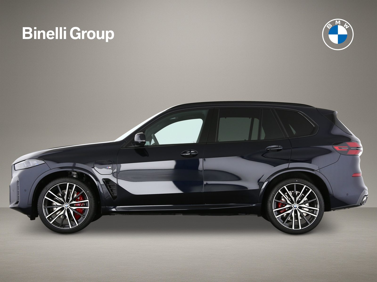 BMW X5 50e xDrive, Plug-in-Hybrid Benzina/Elettrica, Auto nuove, Automatico - 3