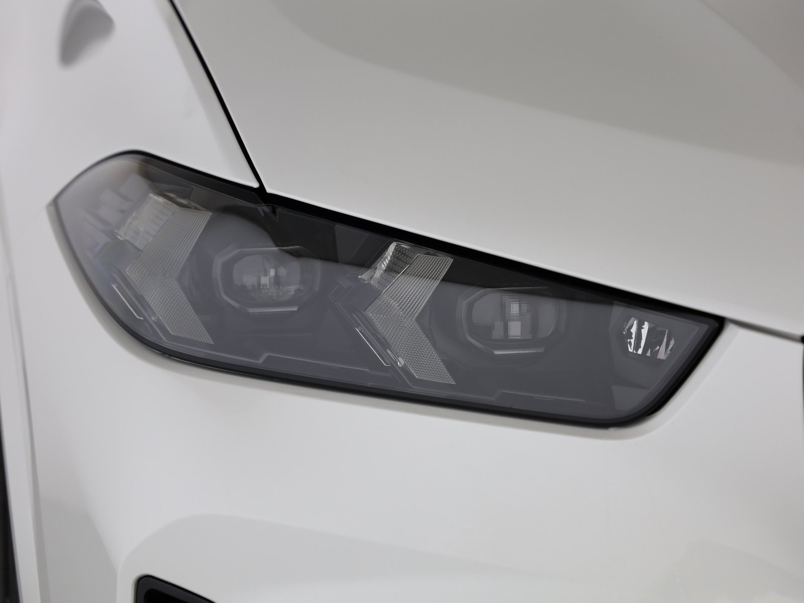 BMW X5 50e SAG, Plug-in-Hybrid Petrol/Electric, New car, Automatic - 6