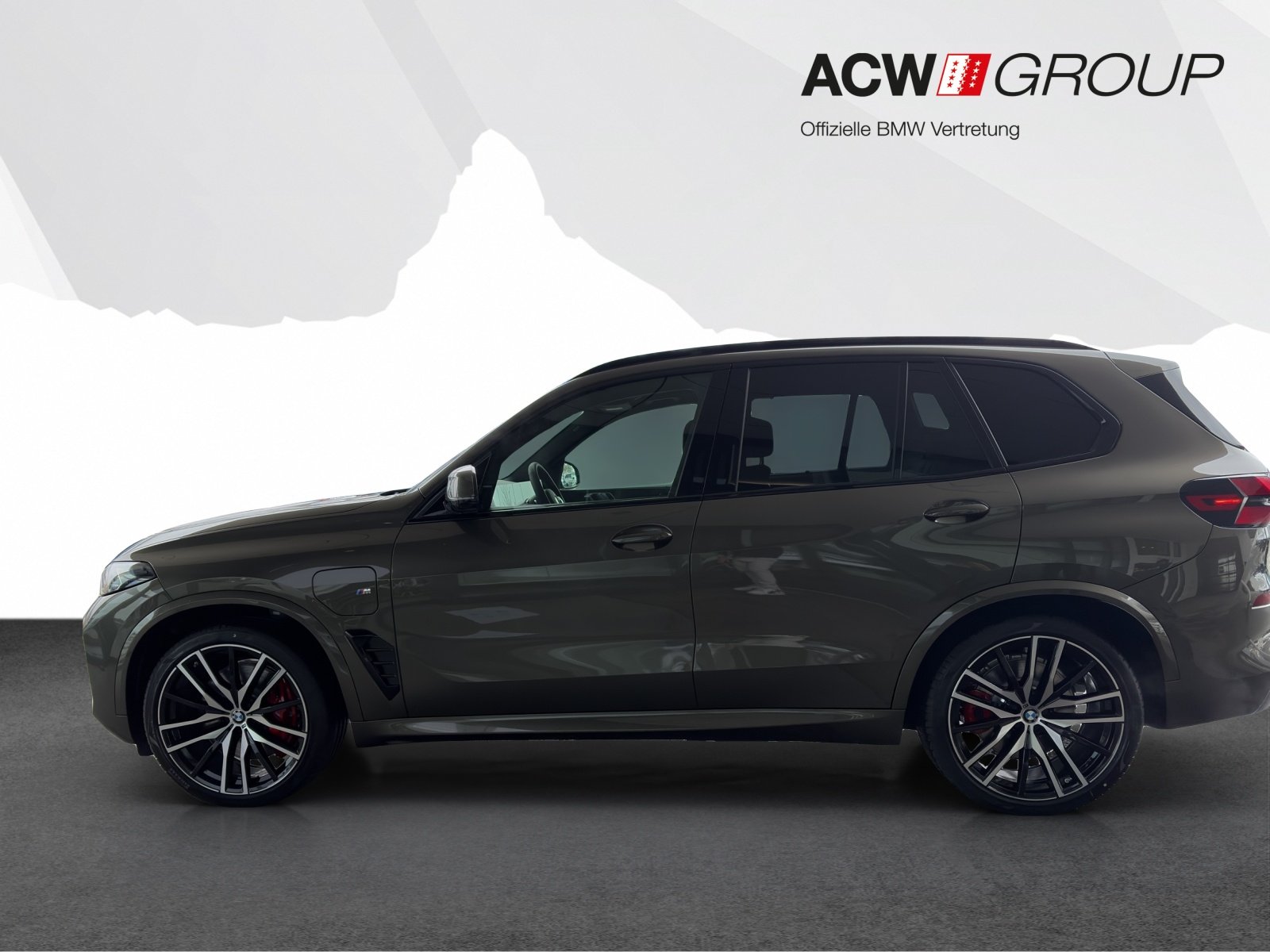 BMW X5 50e, Plug-in-Hybrid Petrol/Electric, New car, Automatic - 2