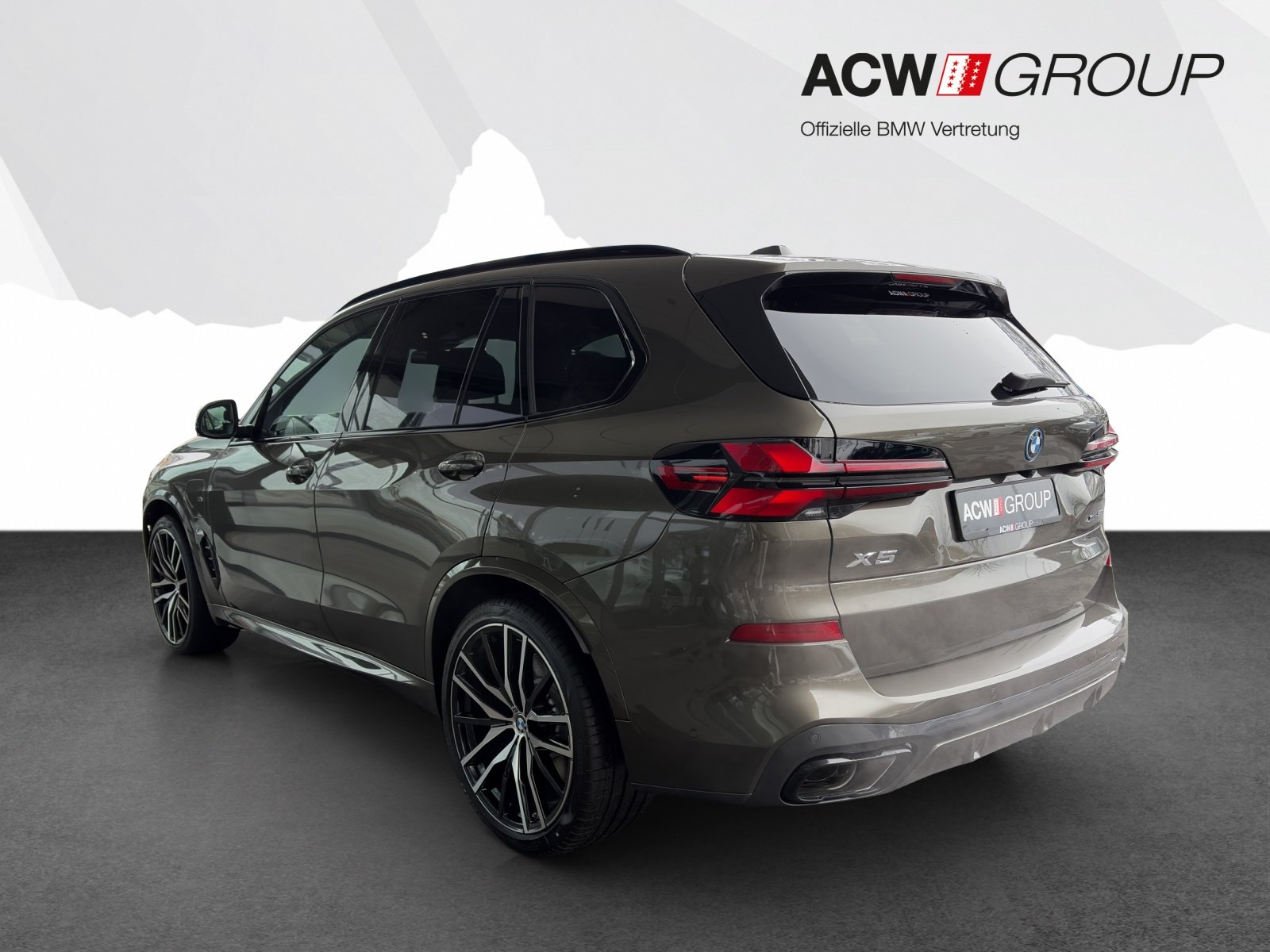 BMW X5 50e, Plug-in-Hybrid Petrol/Electric, New car, Automatic - 3