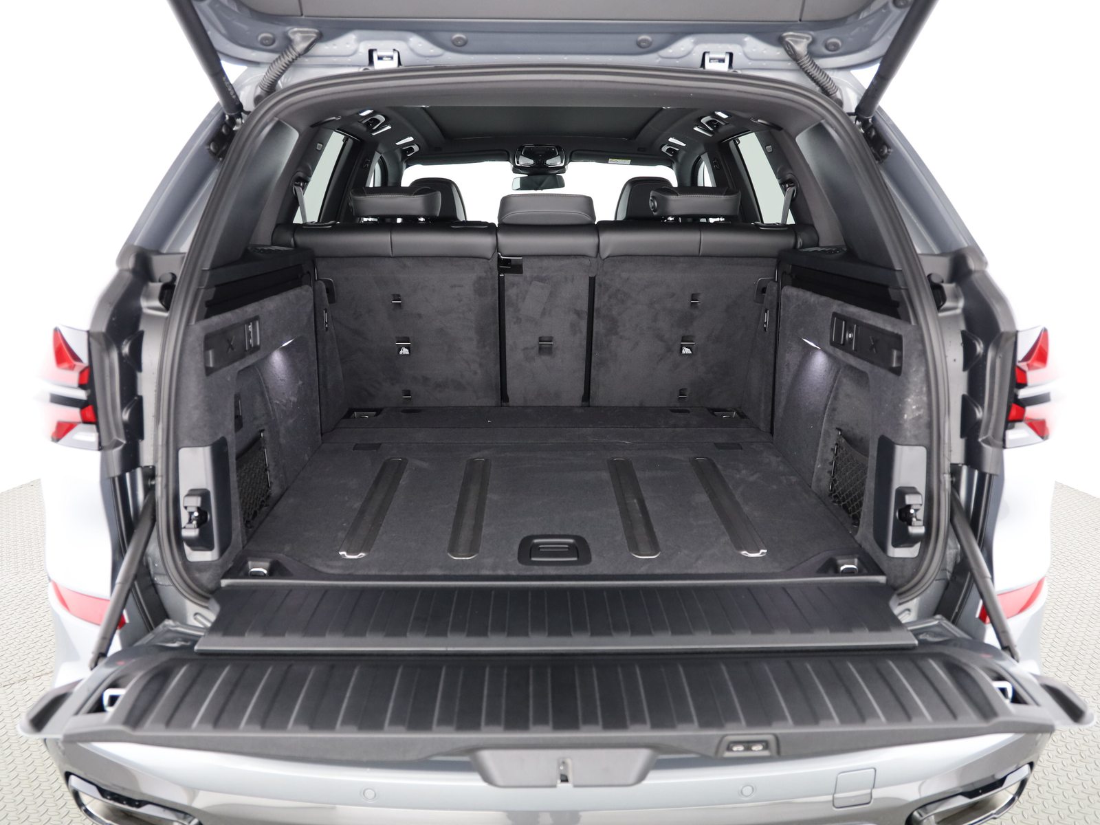 BMW X5 30d xDrive SAG, Mild-Hybrid Diesel/Electric, New car, Automatic - 7