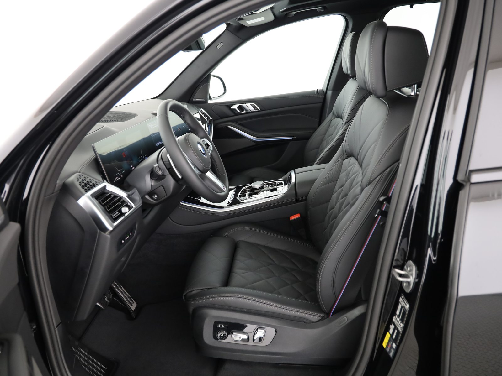 BMW X5 50e xDrive SAG, Plug-in-Hybrid Petrol/Electric, New car, Automatic - 4