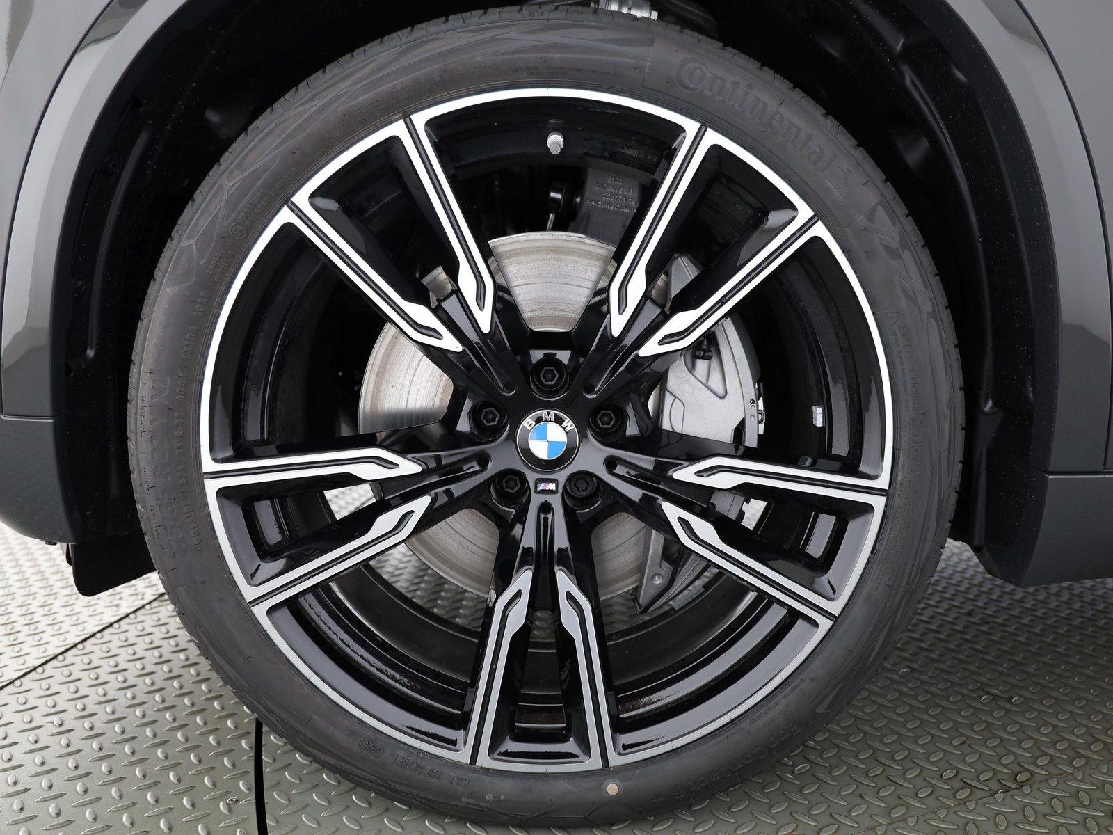 BMW X5 50e xDrive SAG, Hybride Rechargeable Essence/Électricité, Voiture nouvelle, Automatique - 4