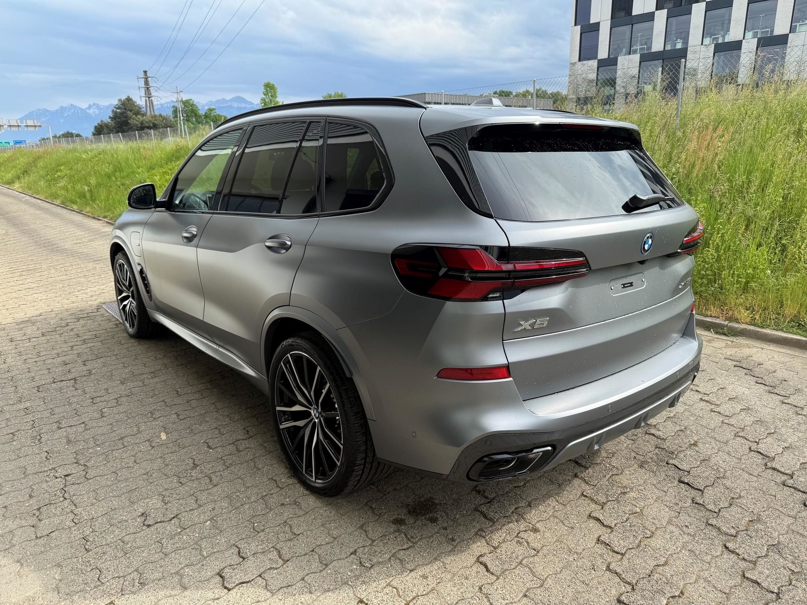 BMW X5 50e xDrive SAG Kit M Sport Pro, Plug-in-Hybrid Petrol/Electric, New car, Automatic - 2