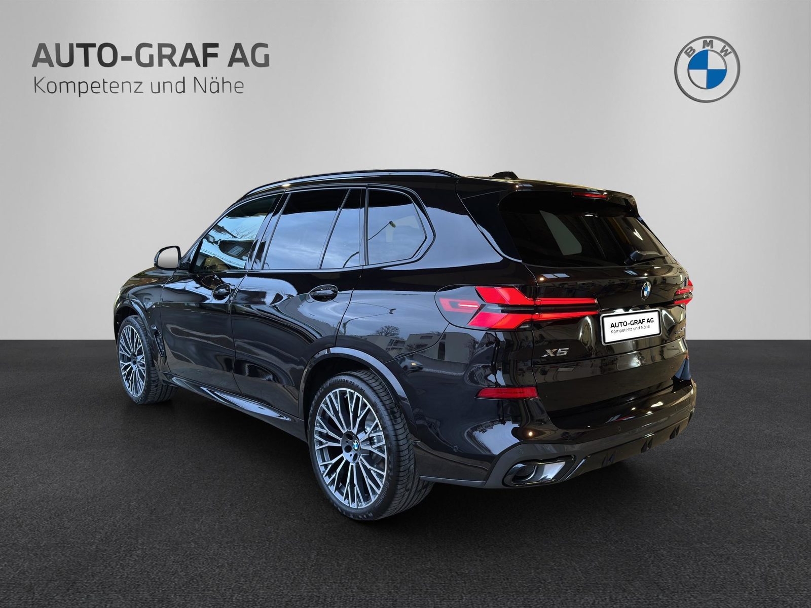 BMW X5 40d xDrive M Sport Pro 'Individual', Mild-Hybrid Diesel/Electric, New car, Automatic - 3