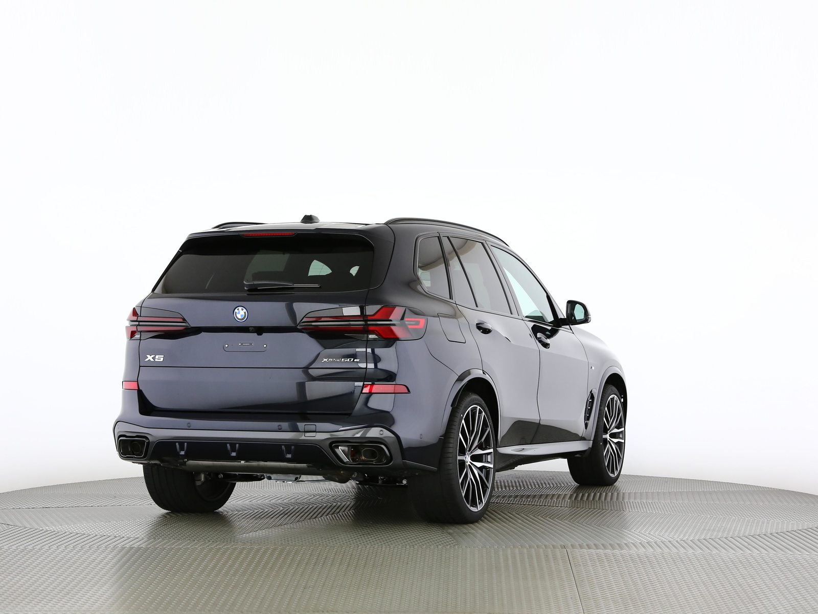 BMW X5 50e xDrive SAG, Plug-in-Hybrid Benzin/Elektro, Neuwagen, Automatik - 2