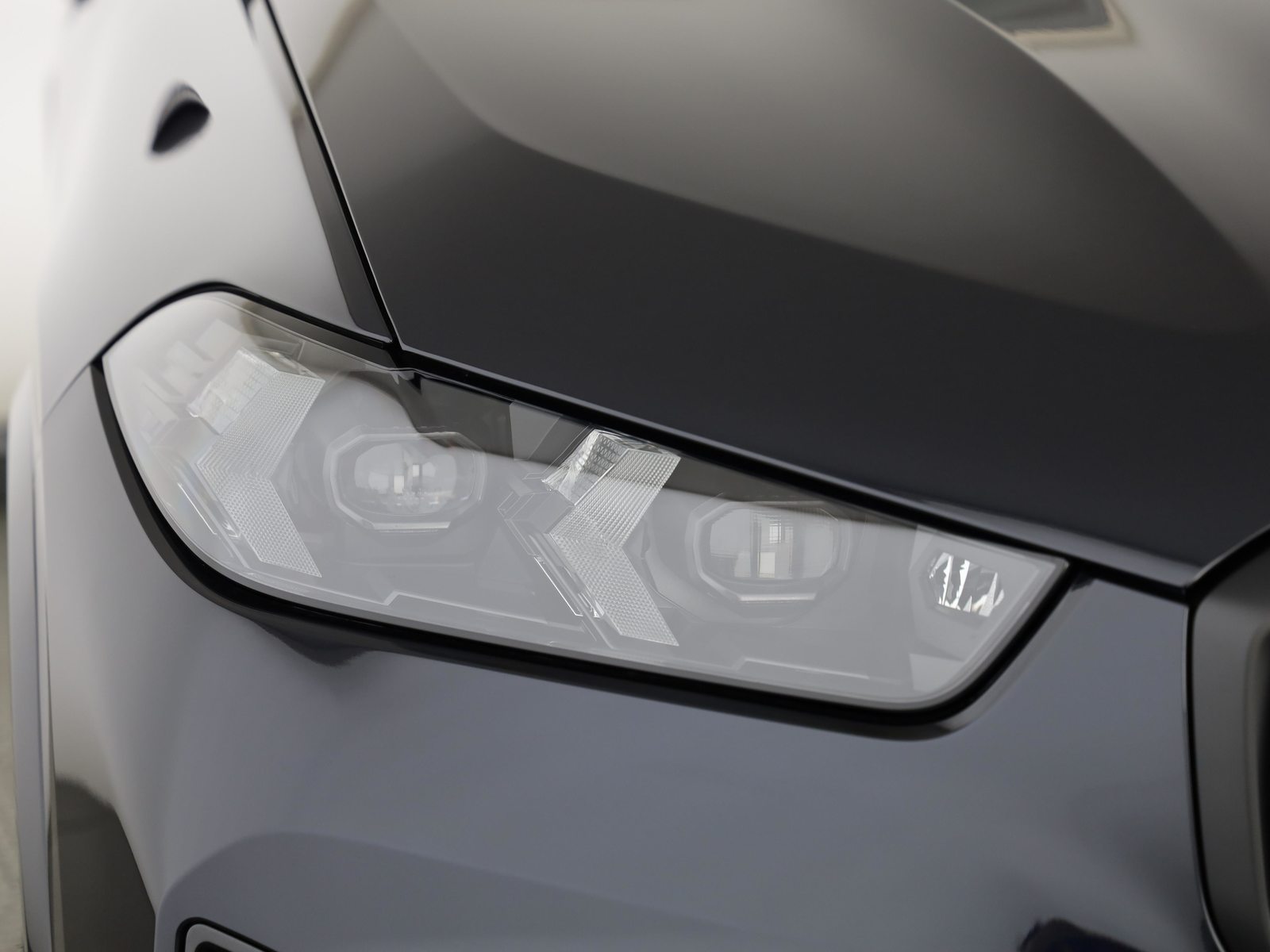 BMW X5 50e xDrive SAG, Plug-in-Hybrid Benzin/Elektro, Neuwagen, Automatik - 6