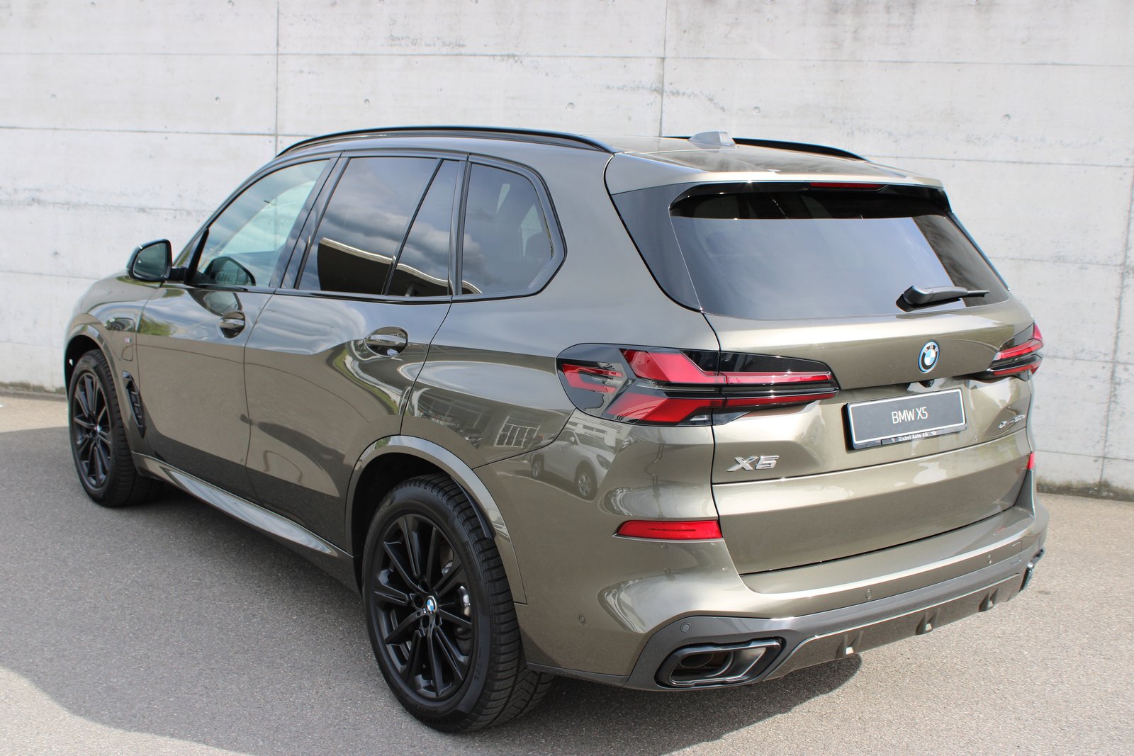 BMW X5 xDr 50e M Sport Pro, Hybride Rechargeable Essence/Électricité, Voiture nouvelle, Automatique - 5