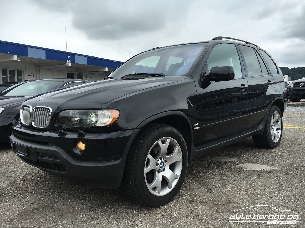 BMW X5 4.4i