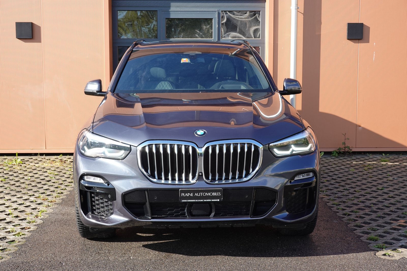 BMW X5 40i M-Sport Steptronic - " 7 Places * Attelage 3500kg *Su, Benzin, Occasion / Gebraucht, Automatik - 2