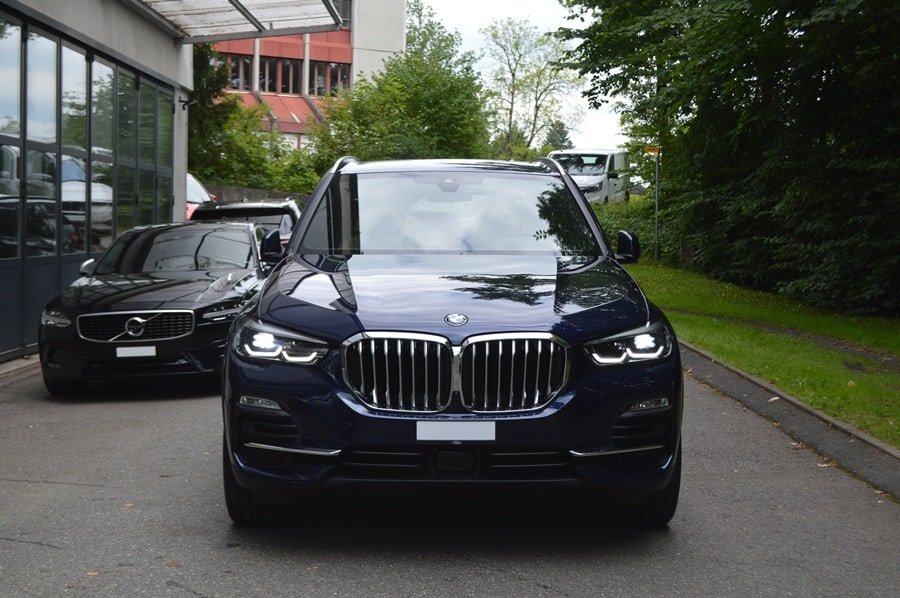 BMW X5 45e Steptronic INDIVIDUAL, Plug-in-Hybrid Benzin/Elektro, Occasion / Gebraucht, Automatik - 2