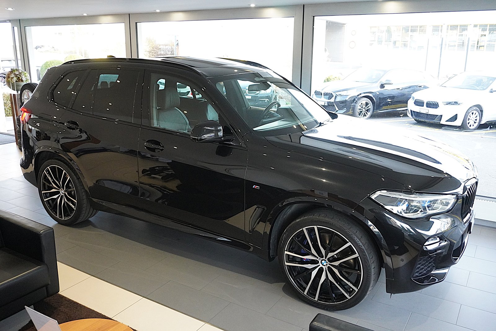 BMW X5 48V 40d M Sport Steptronic, Mild-Hybrid Diesel/Electric, Second hand / Used, Automatic - 3