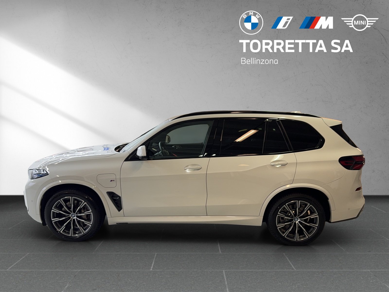 BMW X5 50e M Sport Steptronic, Hybride Rechargeable Essence/Électricité, Occasion / Utilisé, Automatique - 2