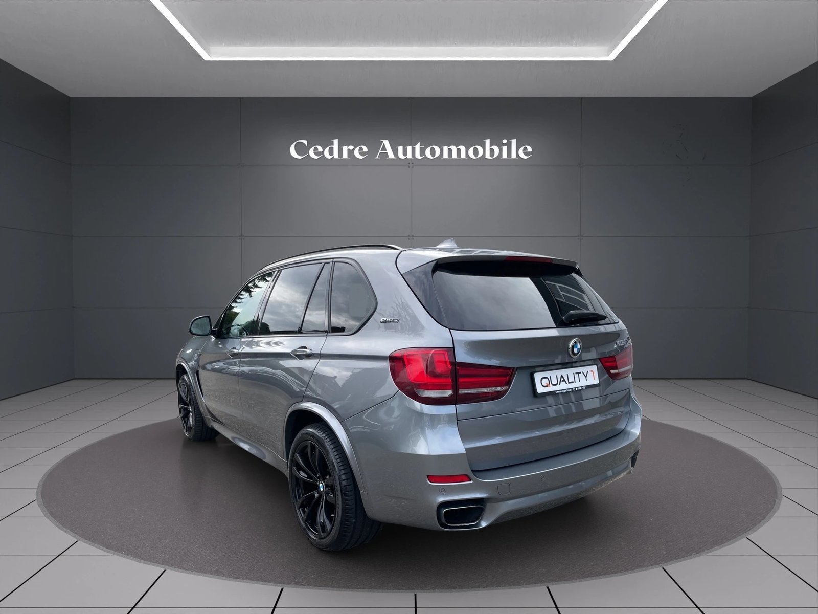 BMW X5 40e iPerformance Pure M Sport Steptronic, Plug-in-Hybrid Benzin/Elektro, Occasion / Gebraucht, Automatik - 4