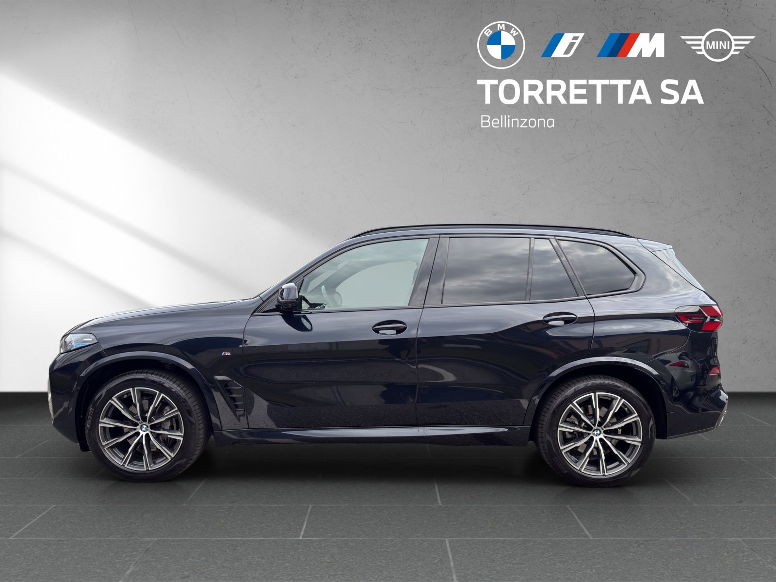 BMW X5 48V 30d M Sport Steptronic, Mild-Hybrid Diesel/Elektro, Occasion / Gebraucht, Automatik - 2