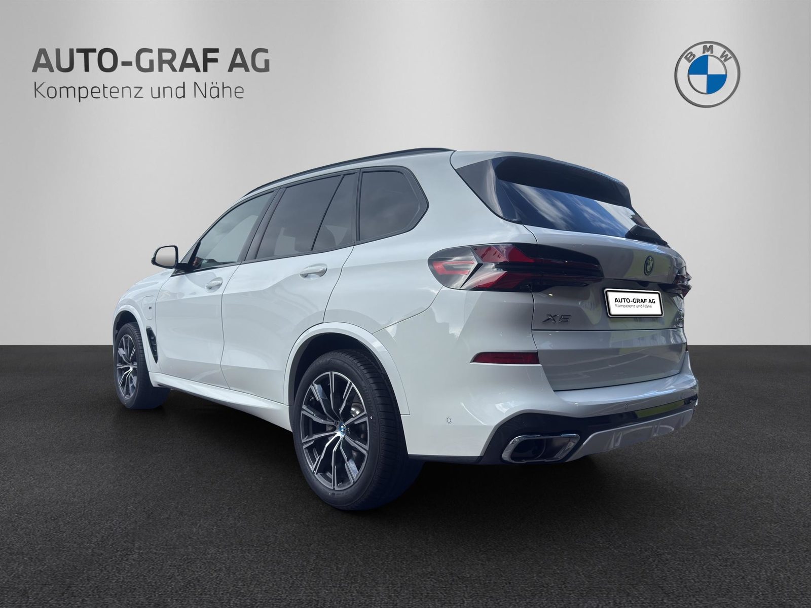BMW X5 xDrive 50e M Sport Steptronic, Plug-in-Hybrid Petrol/Electric, Second hand / Used, Automatic - 3