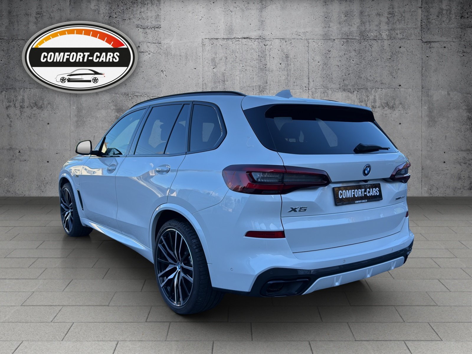 BMW X5 45e M Sport Steptronic Mineralweiss met., Plug-in-Hybrid Benzin/Elektro, Occasion / Gebraucht, Automatik - 4