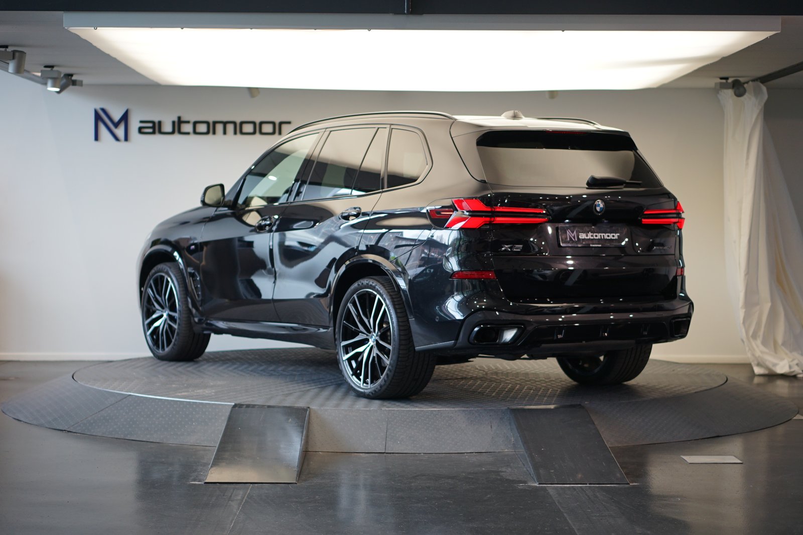 BMW X5 48V 40d M Sport Pro Steptronic *AHK* *Niere Ic, Mild-Hybrid Diesel/Elektro, Occasion / Gebraucht, Automatik - 7