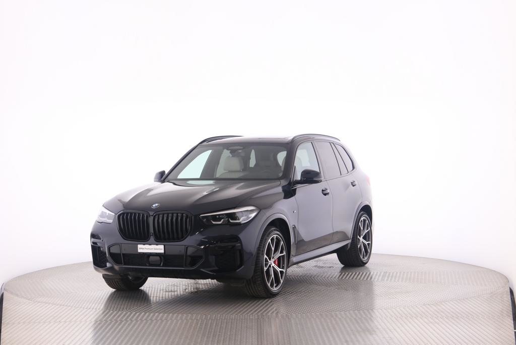 BMW X5 M50i xDrive
