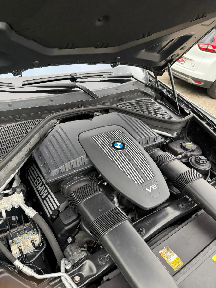 BMW X5 E70 4.8i, Benzin, Occasion / Gebraucht, Automatik - 6