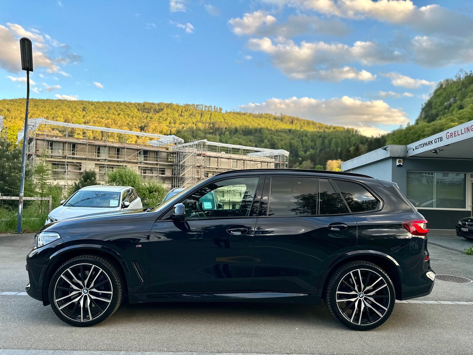 BMW X5 48V 40d M Sport Steptronic, Hybride Léger Diesel/Électricité, Occasion / Utilisé, Automatique - 4