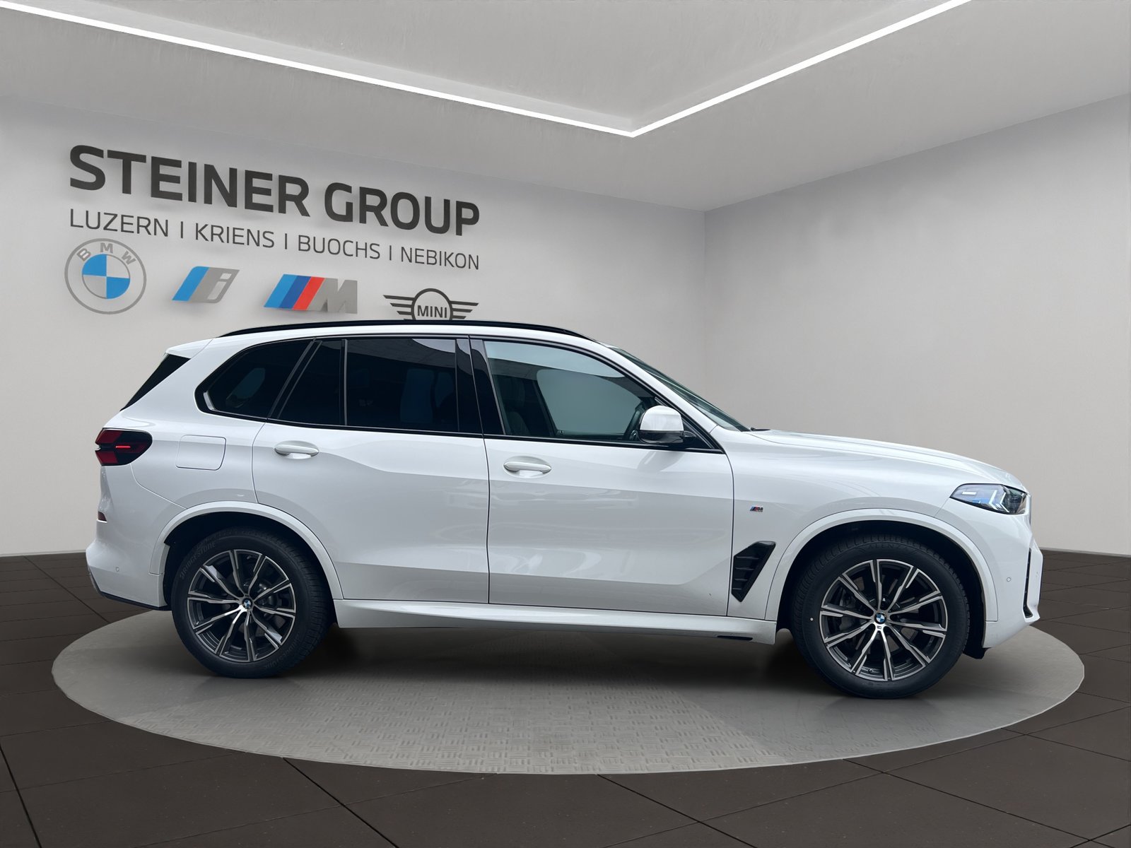 BMW X5 50e M Sport Steptronic, Plug-in-Hybrid Petrol/Electric, Second hand / Used, Automatic - 5