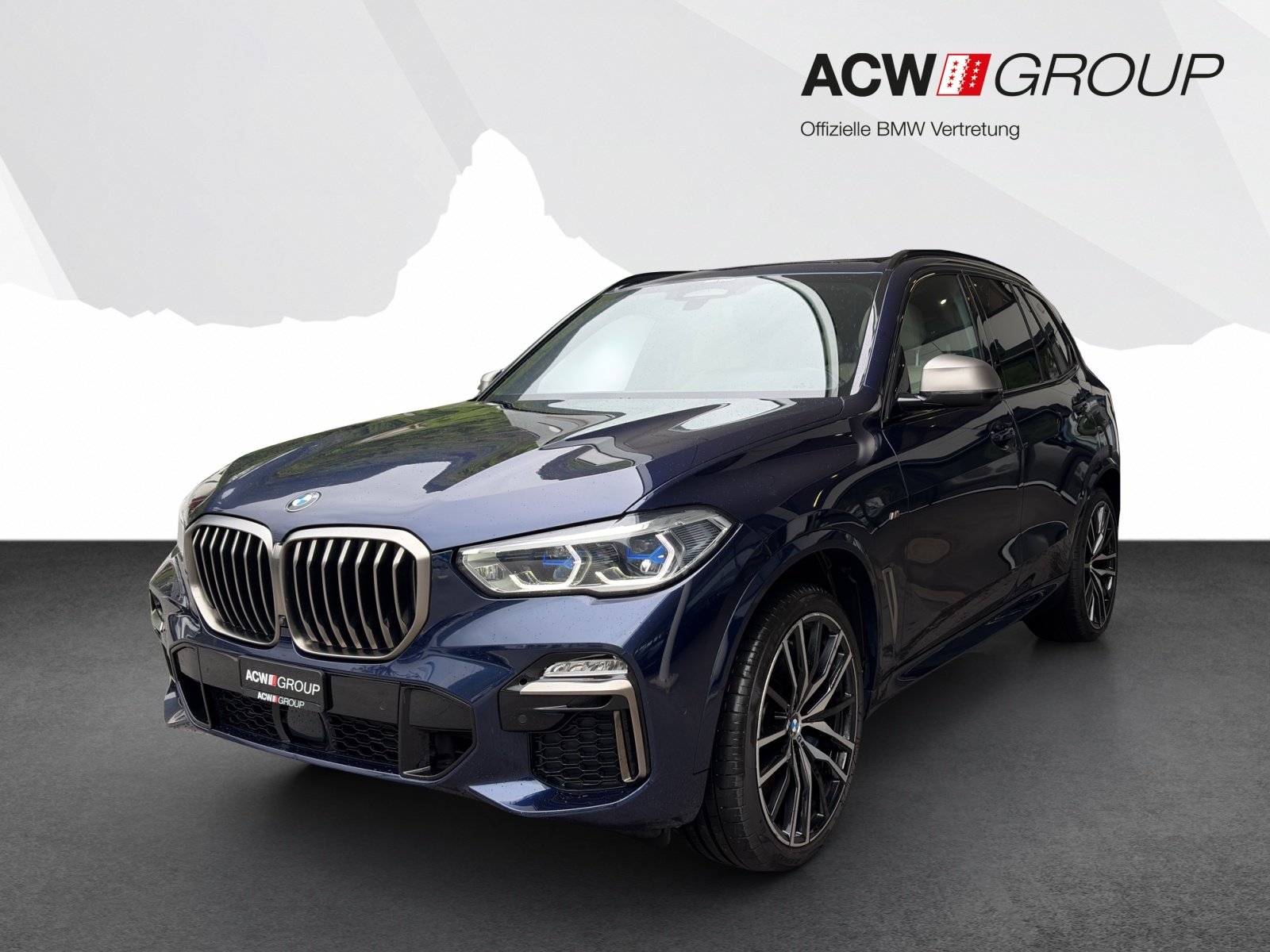 BMW X5 M50i