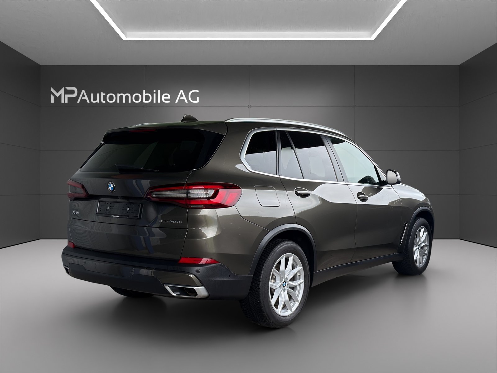 BMW X5 45e Steptronic, Hybride Rechargeable Essence/Électricité, Occasion / Utilisé, Automatique - 3