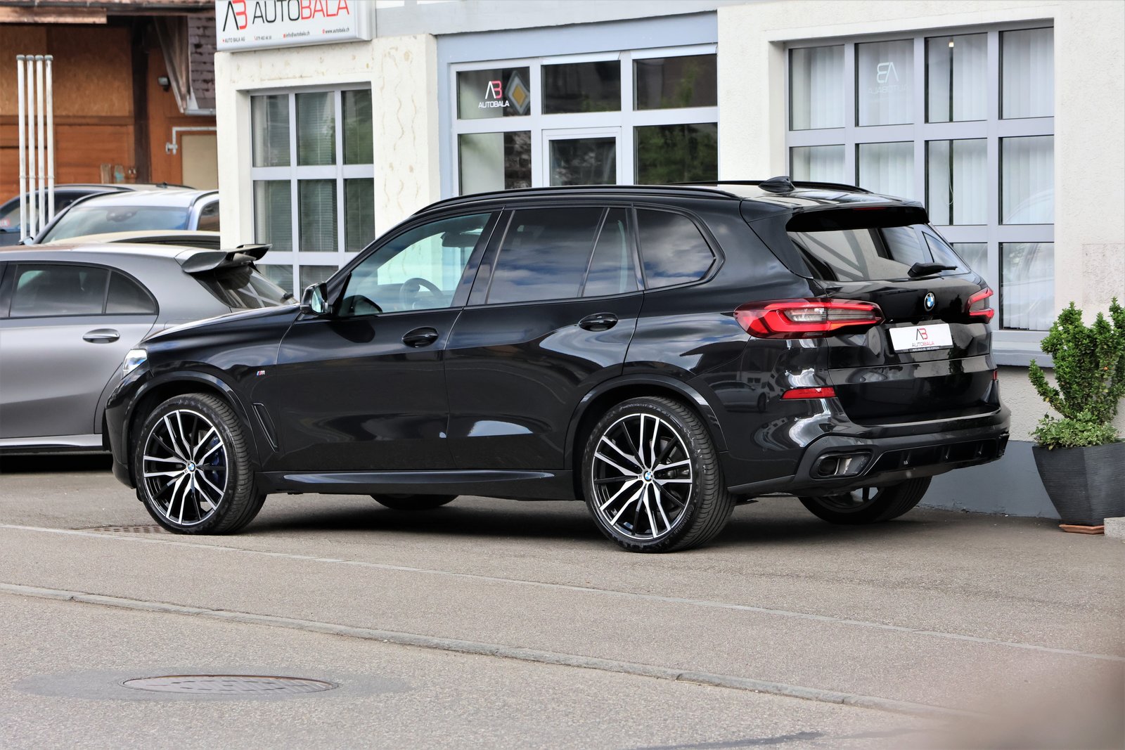 BMW X5 48V 30d M Sport Steptronic (CH) + 3.5T AHK, Mild-Hybrid Diesel/Electric, Second hand / Used, Automatic - 5