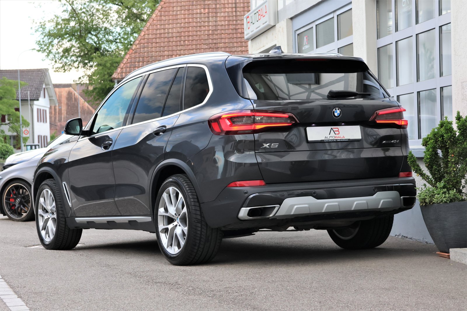 BMW X5 48V 40d xLine Steptronic, Mild-Hybrid Diesel/Elektro, Occasion / Gebraucht, Automatik - 3