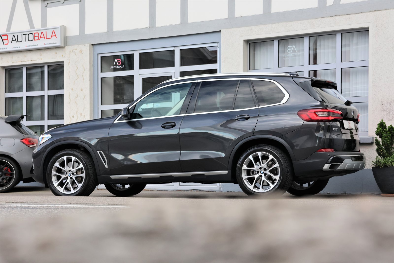 BMW X5 48V 40d xLine Steptronic, Mild-Hybrid Diesel/Elektro, Occasion / Gebraucht, Automatik - 4