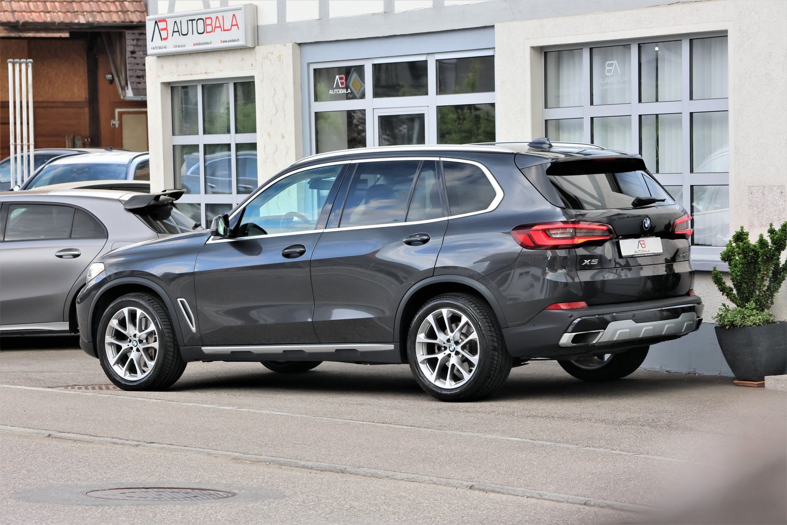 BMW X5 48V 40d xLine Steptronic, Mild-Hybrid Diesel/Elektro, Occasion / Gebraucht, Automatik - 5