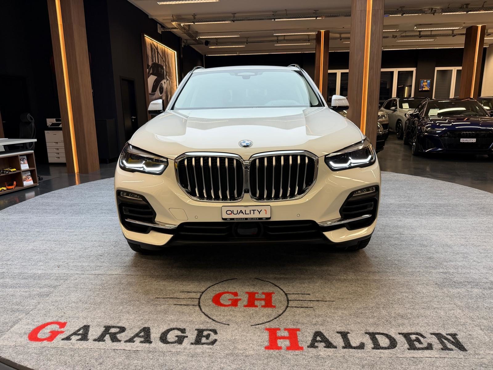 BMW X5 40i xDrive, Mild-Hybrid Benzin/Elektro, Occasion / Gebraucht, Automatik - 2