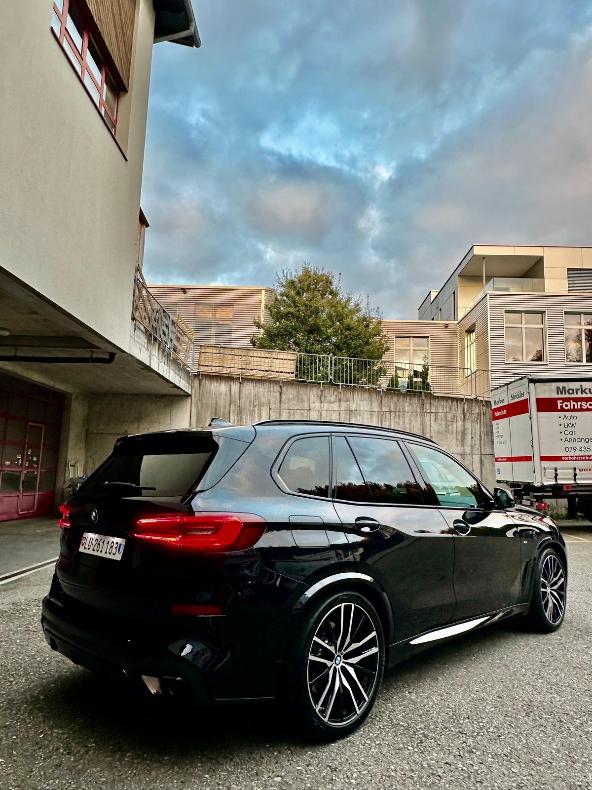 BMW X5 48V 30d M Sport Steptronic, Hybride Léger Diesel/Électricité, Occasion / Utilisé, Automatique - 2