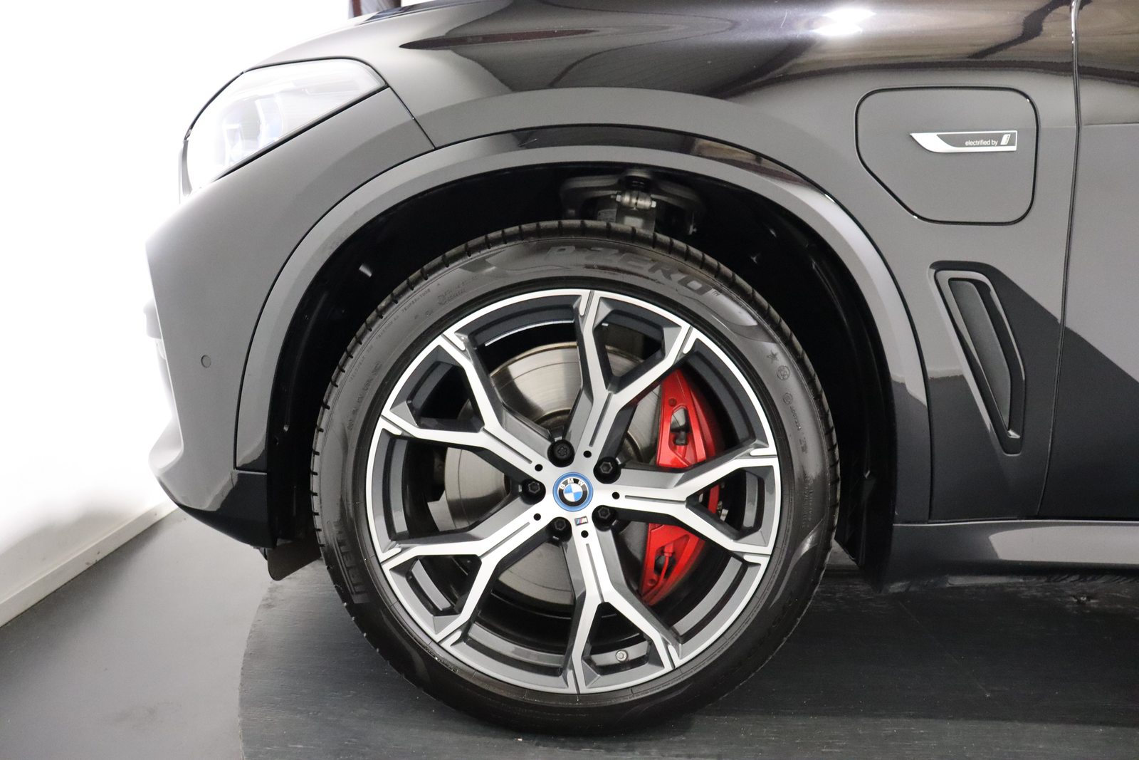 BMW X5 45e xDrive, Hybride Rechargeable Essence/Électricité, Occasion / Utilisé, Automatique - 6
