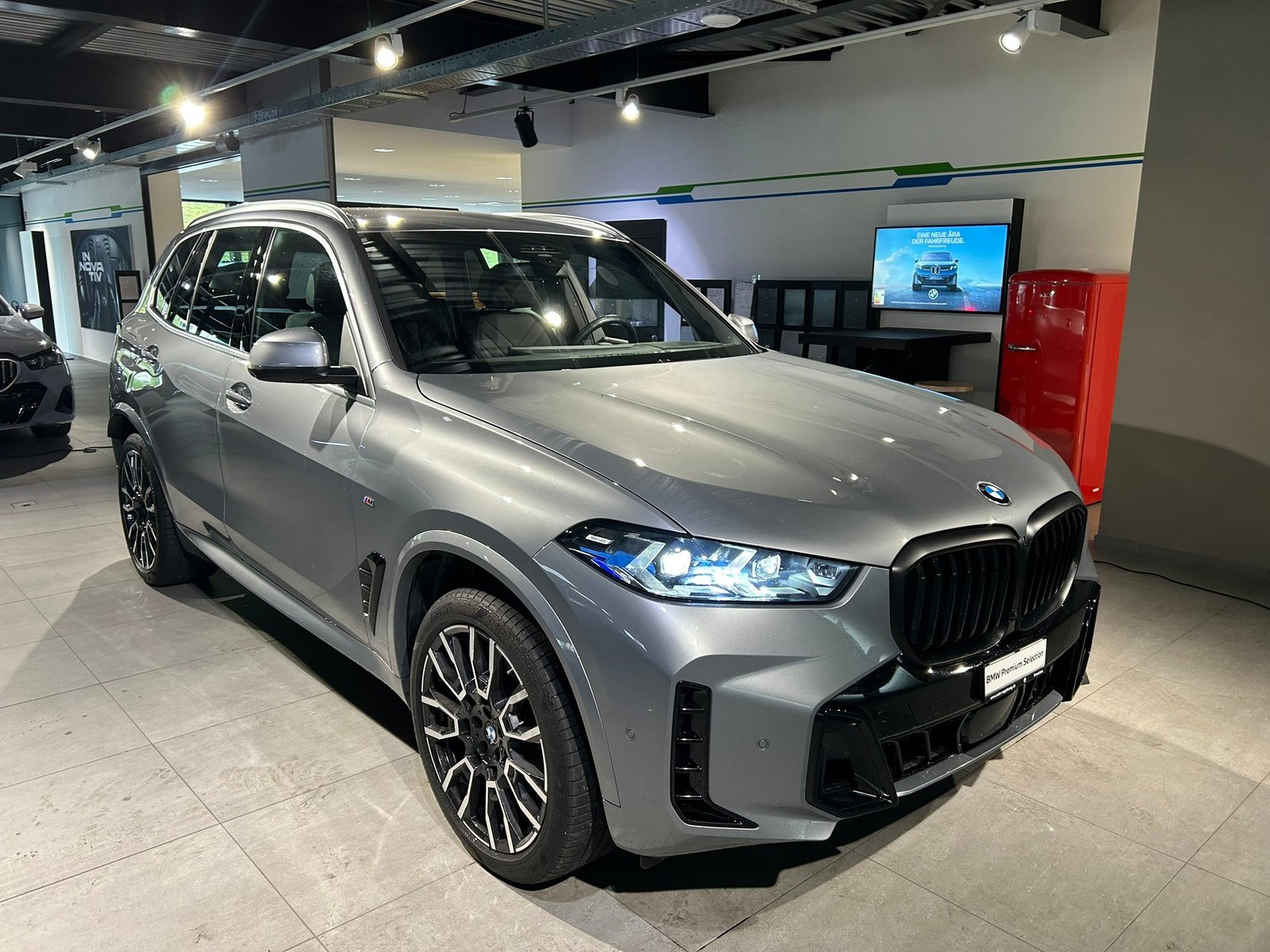 BMW X5 48V 40d M Sport Steptronic, Mild-Hybrid Diesel/Elektro, Occasion / Gebraucht, Automatik - 4