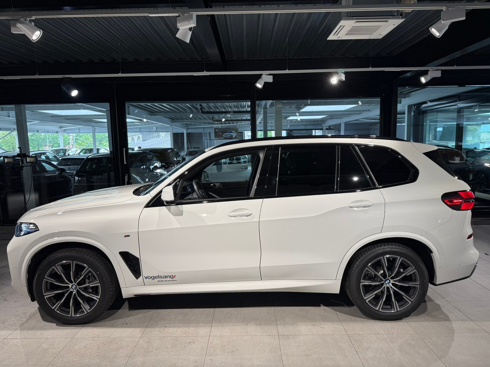 BMW X5 48V 30d M Sport Steptronic, Mild-Hybrid Diesel/Electric, Second hand / Used, Automatic - 4