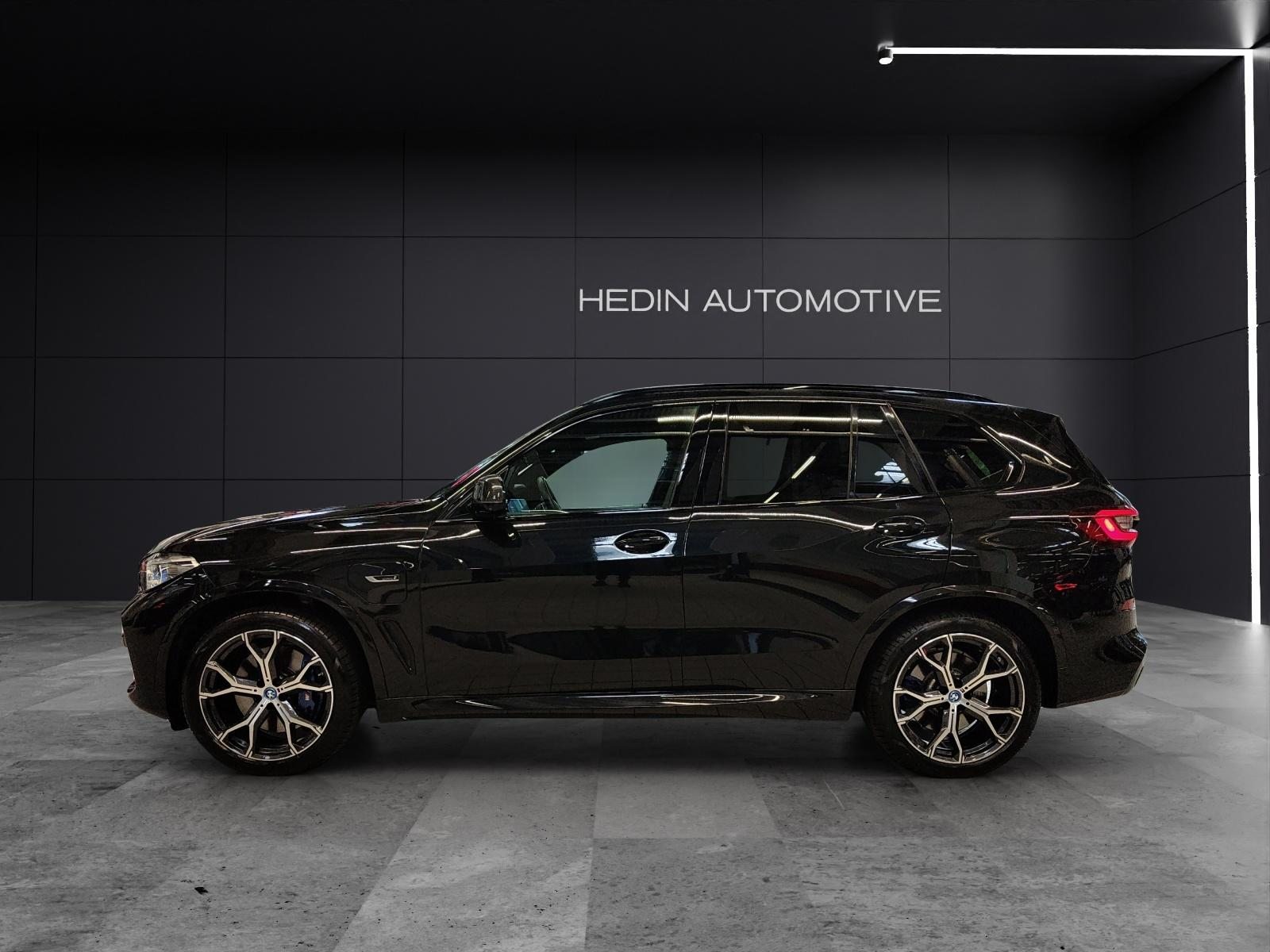 BMW X5 45e xDrive M Sport MFK 29.04.2026 Leasingzinssatz ab 0,9, Plug-in-Hybrid Petrol/Electric, Second hand / Used, Automatic - 2