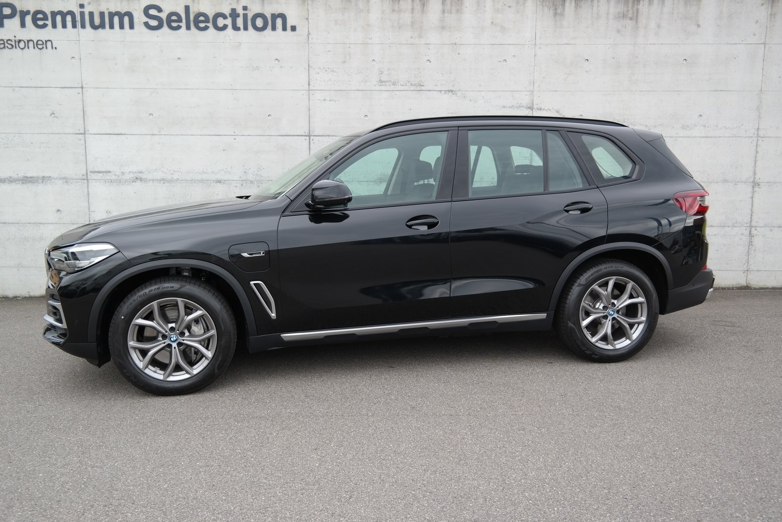 BMW X5 45e xLine, Plug-in-Hybrid Petrol/Electric, Second hand / Used, Automatic - 6
