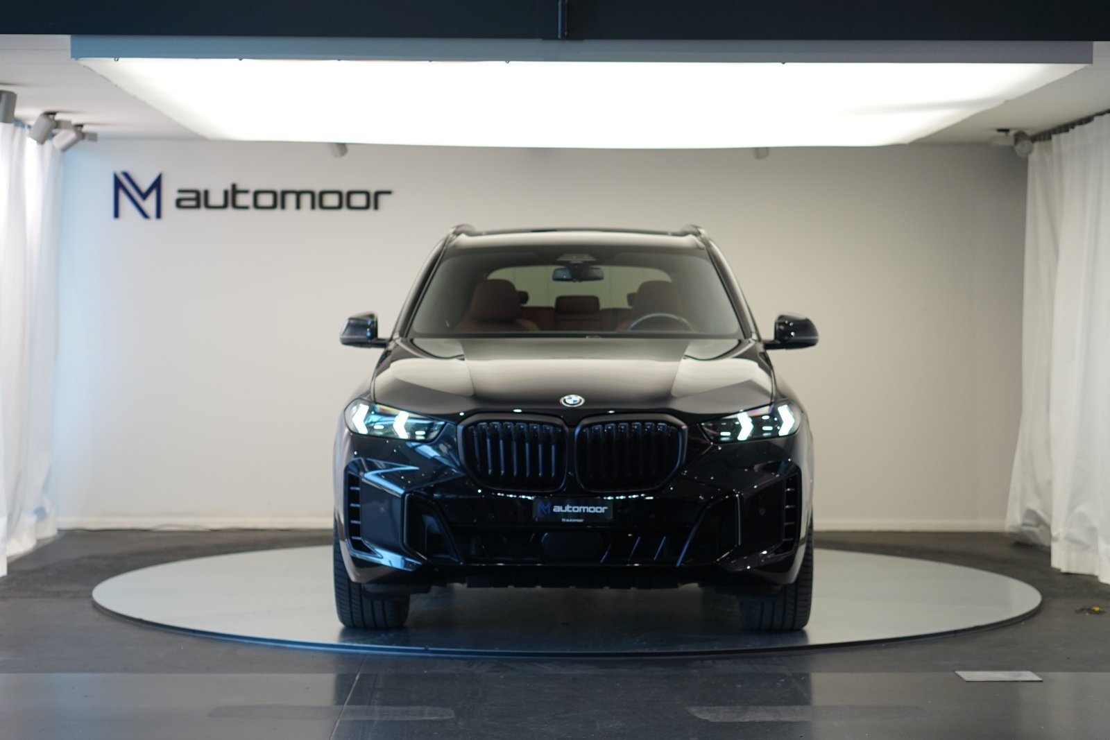 BMW X5 48V 40d M Sport Pro Steptronic *7 Sitze* *CH-F, Hybride Léger Diesel/Électricité, Occasion / Utilisé, Automatique - 2